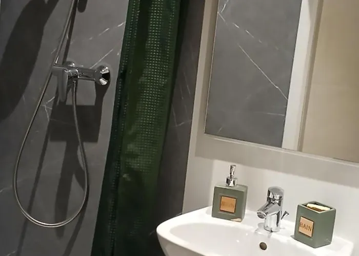 20m2 Climatisation Reversible 3 Pers 2 Animaux Saint-Ambroix